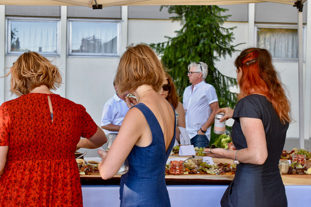 FreshRootsFarm_SchoolyardFarmDinner_2019_10 3 FreshRootsFarm_SchoolyardFarmDinner_2019_10 3